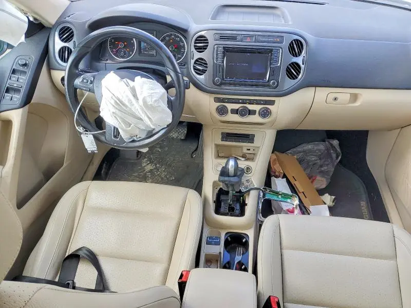 2016 VOLKSWAGEN TIGUAN S  