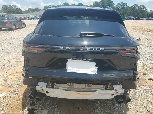 2019 PORSCHE CAYENNE S  