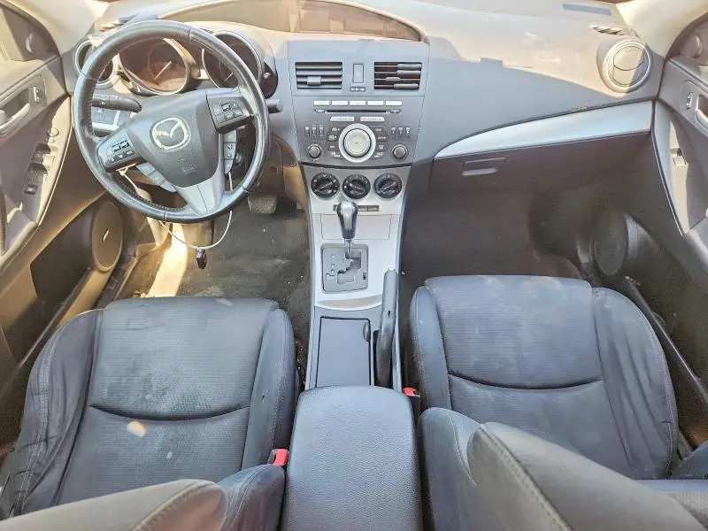 2010 MAZDA 3 S  