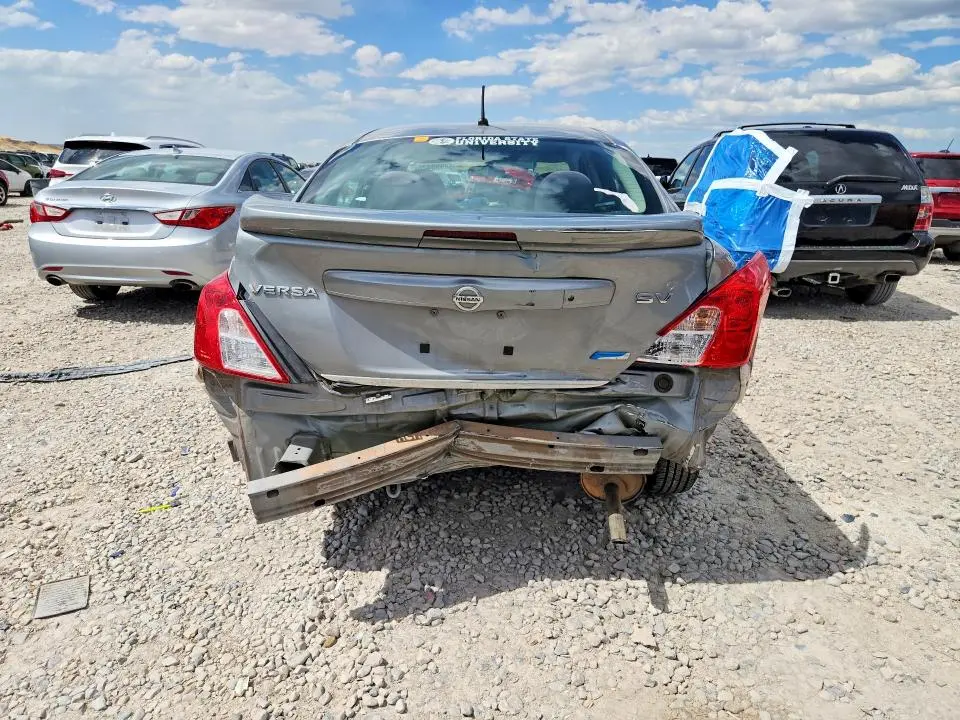 2014 NISSAN VERSA 1.6 SV  