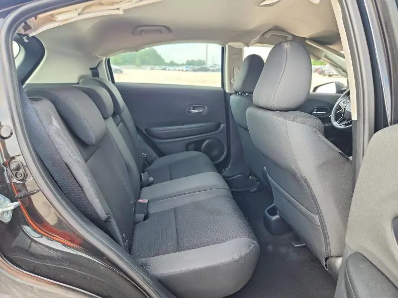 2021 HONDA HR-V LX  