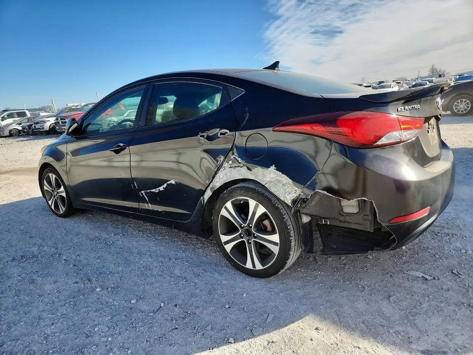 2015 HYUNDAI ELANTRA SE  