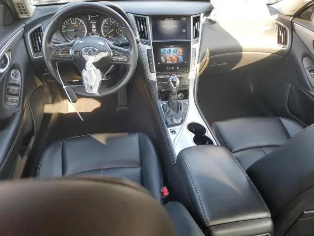 2021 INFINITI Q50 LUXE  