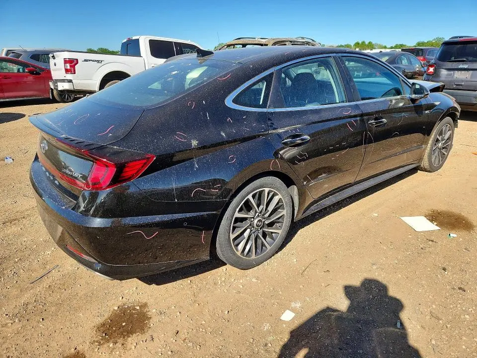 2022 HYUNDAI SONATA LIMITED  