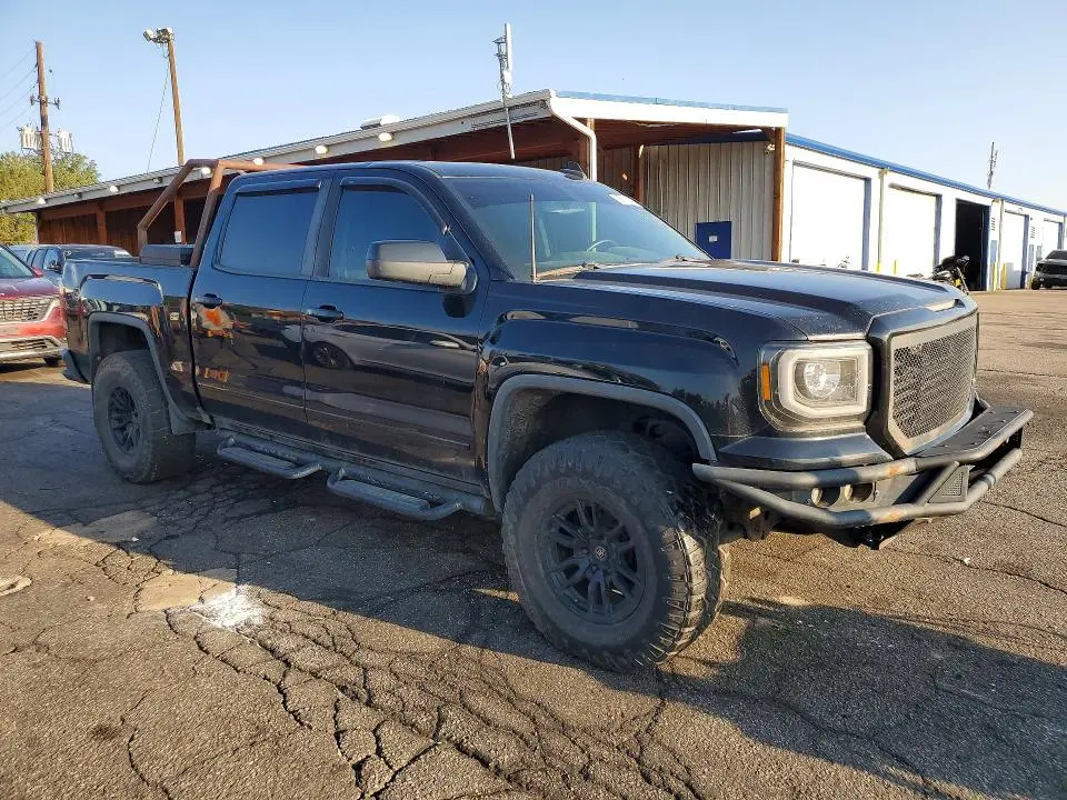 2017 GMC SIERRA K1500 SLT  
