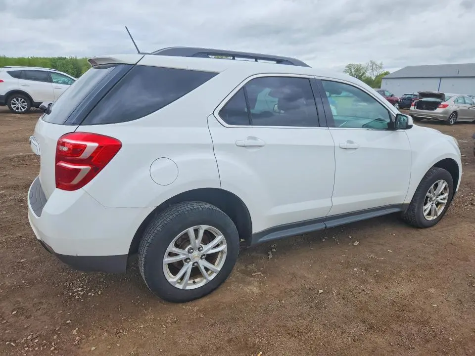 2017 CHEVROLET EQUINOX LT  