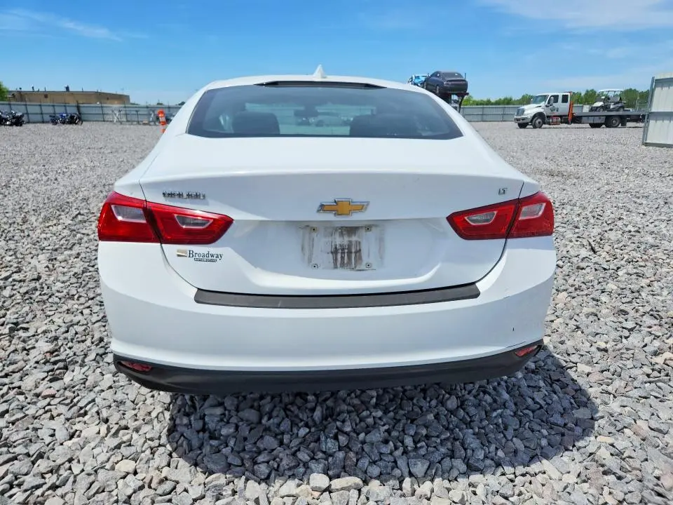 2017 CHEVROLET MALIBU LT  