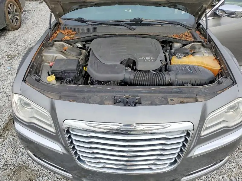 2012 CHRYSLER 300 LIMITED  