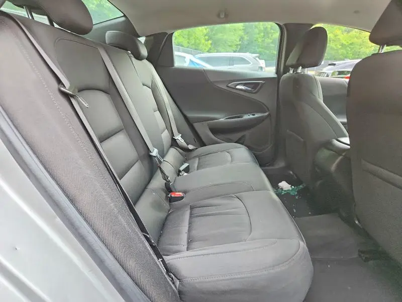 2019 CHEVROLET MALIBU LS  