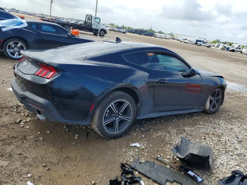2025 FORD MUSTANG   