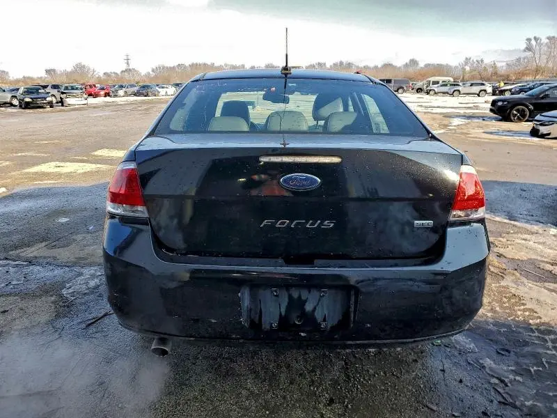 2010 FORD FOCUS SEL  