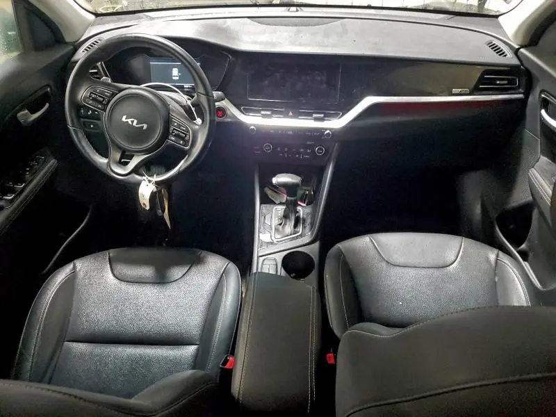 2022 KIA NIRO TOURING SPECIAL EDITION  