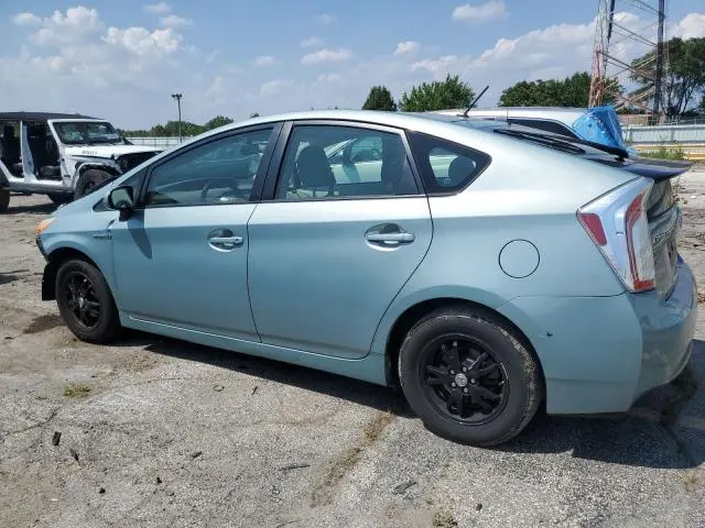 2013 TOYOTA PRIUS