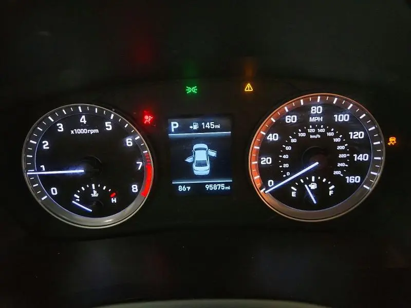2019 HYUNDAI SONATA SE  