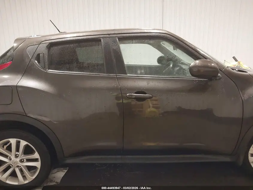 2012 NISSAN JUKE SL
