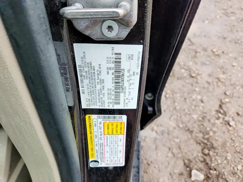 2019 FORD FUSION SE  