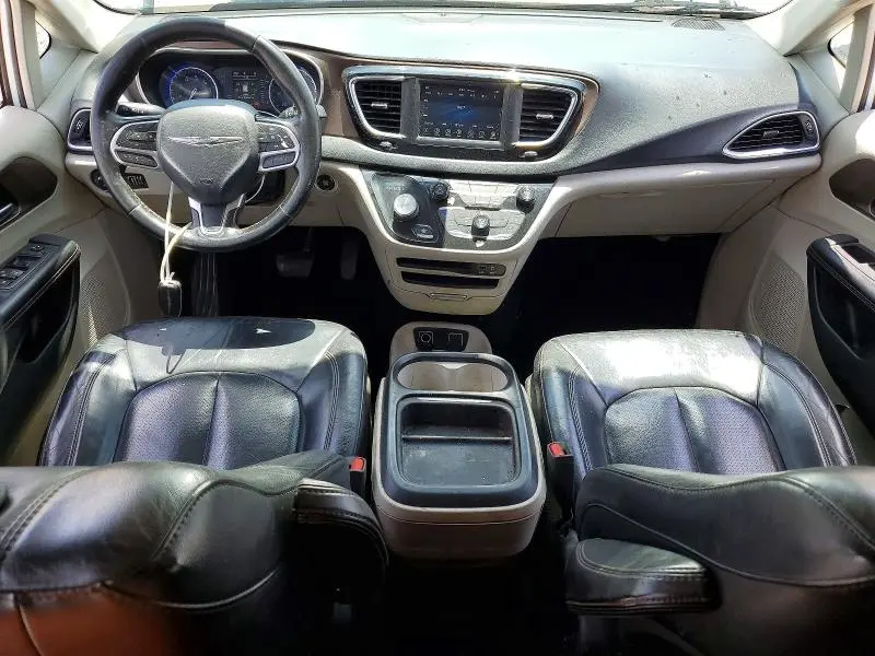 2019 CHRYSLER PACIFICA TOURING L  