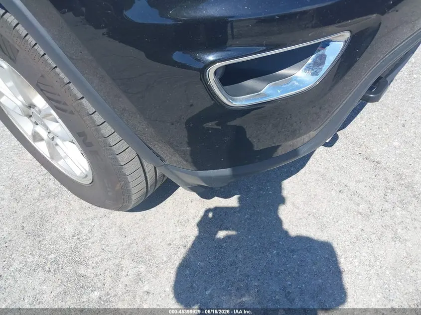 2019 JEEP GRAND CHEROKEE LAREDO E 4X4