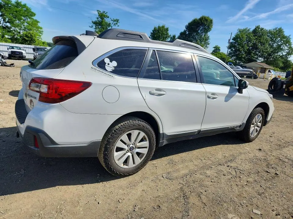2018 SUBARU OUTBACK 2.5I PREMIUM  