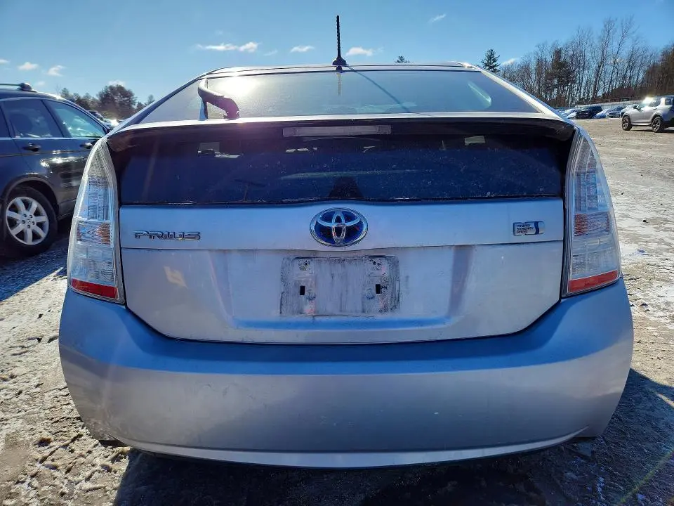 2011 TOYOTA PRIUS   