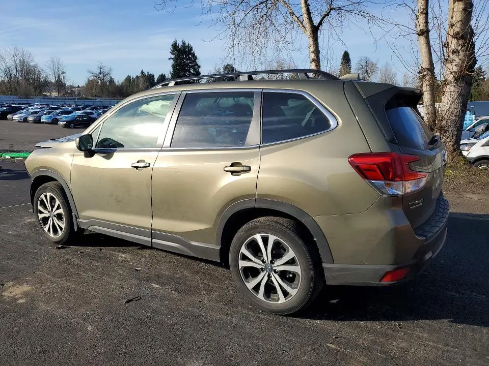 2022 SUBARU FORESTER LIMITED  