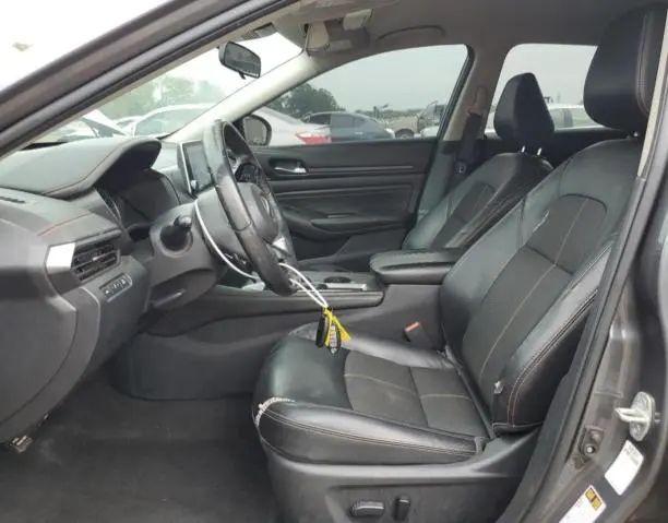 2020 NISSAN ALTIMA SR  