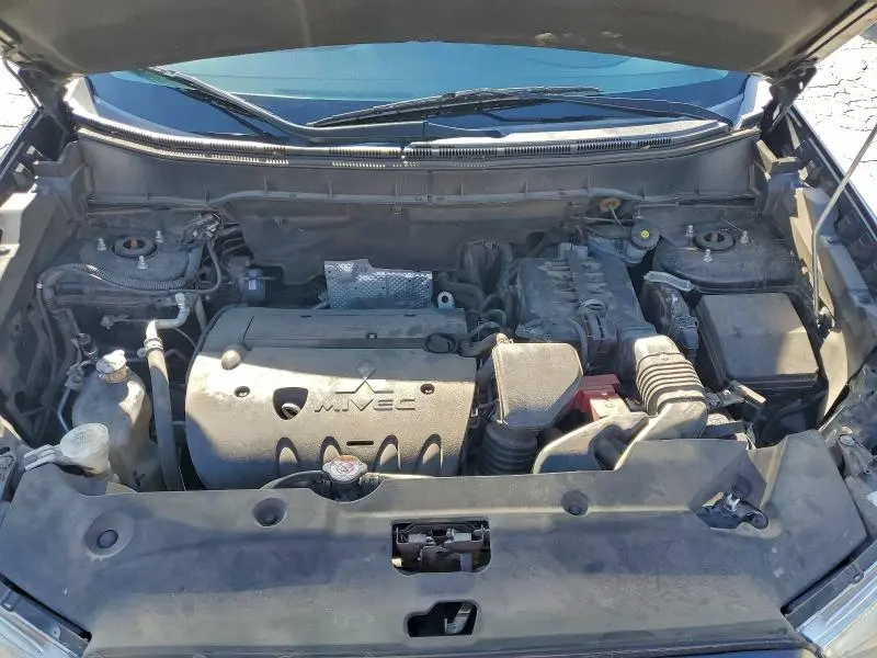 2015 MITSUBISHI OUTLANDER SPORT ES  