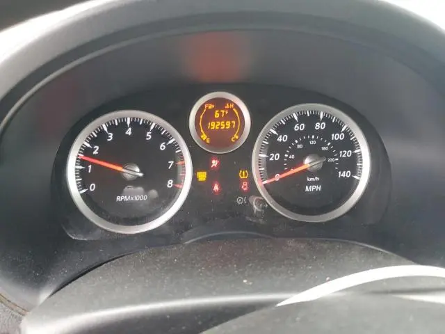 2010 NISSAN SENTRA 2.0  