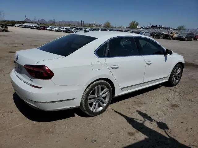 2017 VOLKSWAGEN PASSAT SEL PREMIUM  