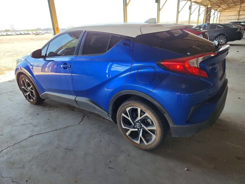 2019 TOYOTA C-HR XLE  