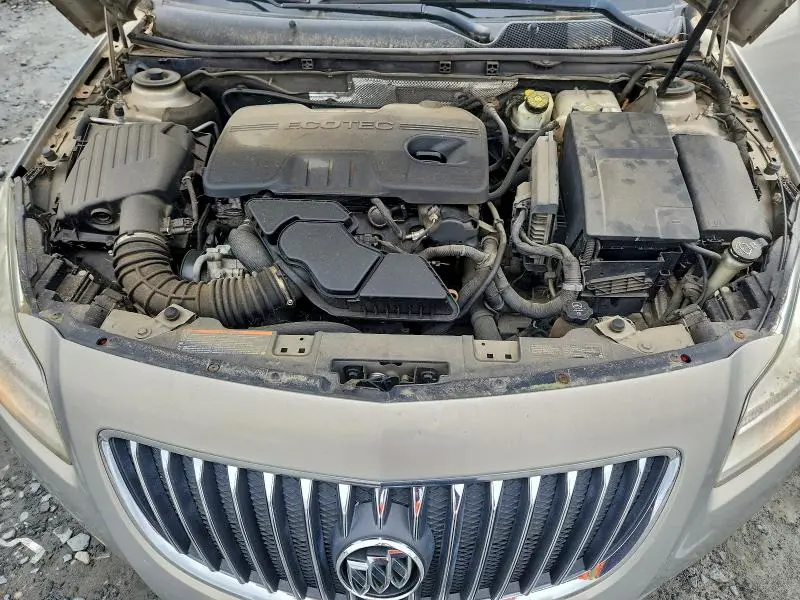 2011 BUICK REGAL CXL  