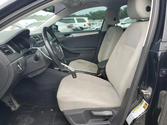 2018 VOLKSWAGEN JETTA SE  