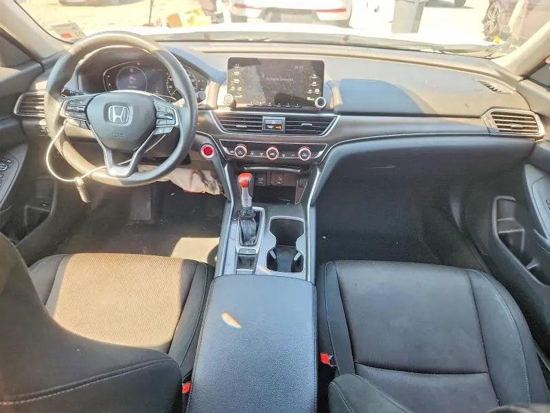 2020 HONDA ACCORD LX  