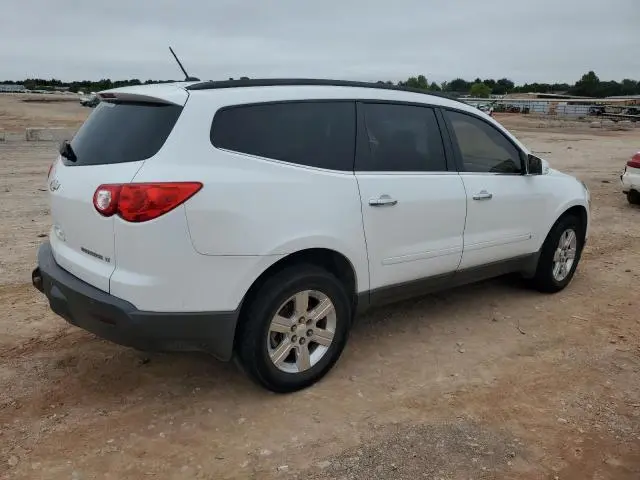 2010 CHEVROLET TRAVERSE LT  
