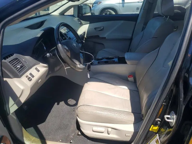 2011 TOYOTA VENZA AWD V6  