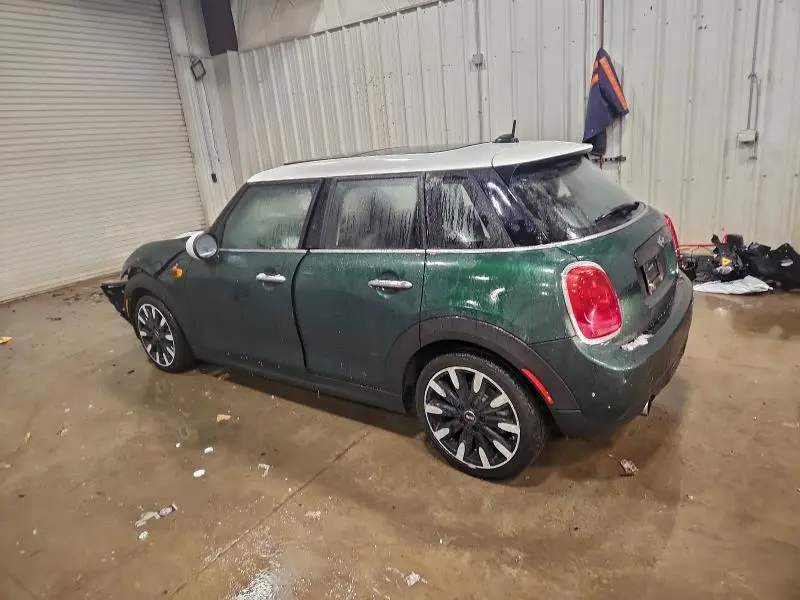 2018 MINI COOPER   