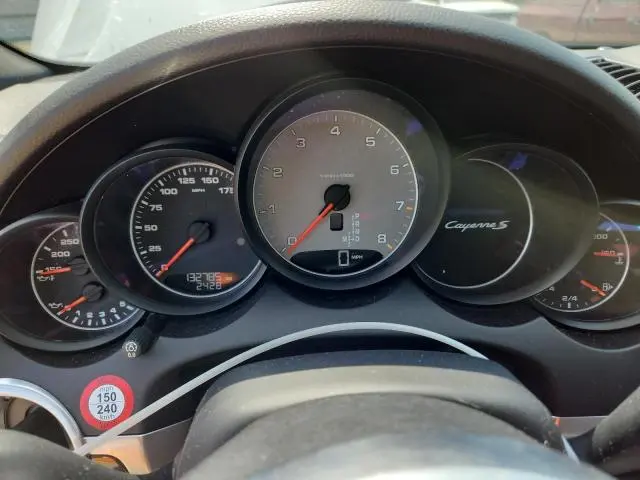 2016 PORSCHE CAYENNE S  