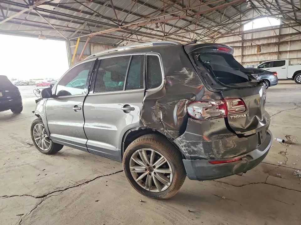 2012 VOLKSWAGEN TIGUAN S  
