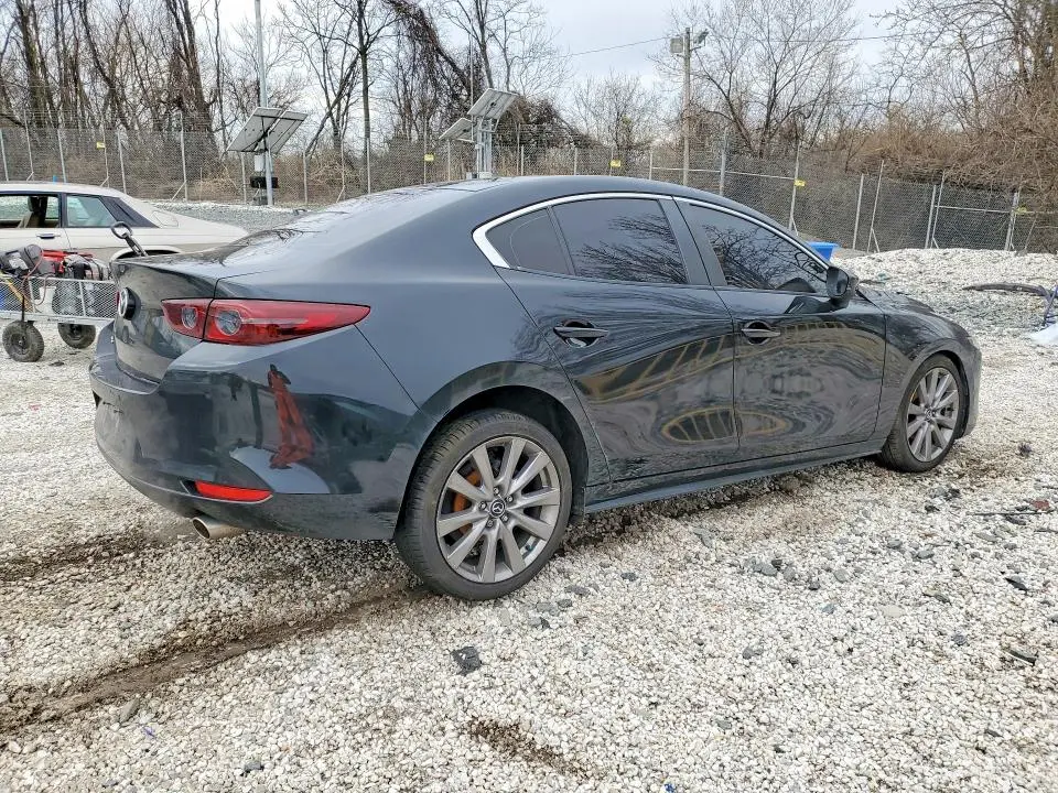 2021 MAZDA 3 SELECT  