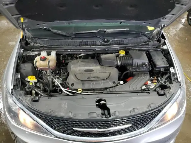 2021 CHRYSLER VOYAGER LXI  