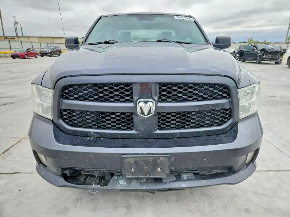 2015 RAM 1500 ST  