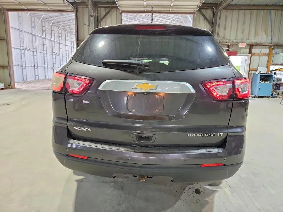 2015 CHEVROLET TRAVERSE LT  