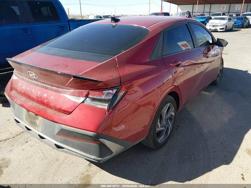 2025 HYUNDAI ELANTRA SEL SPORT