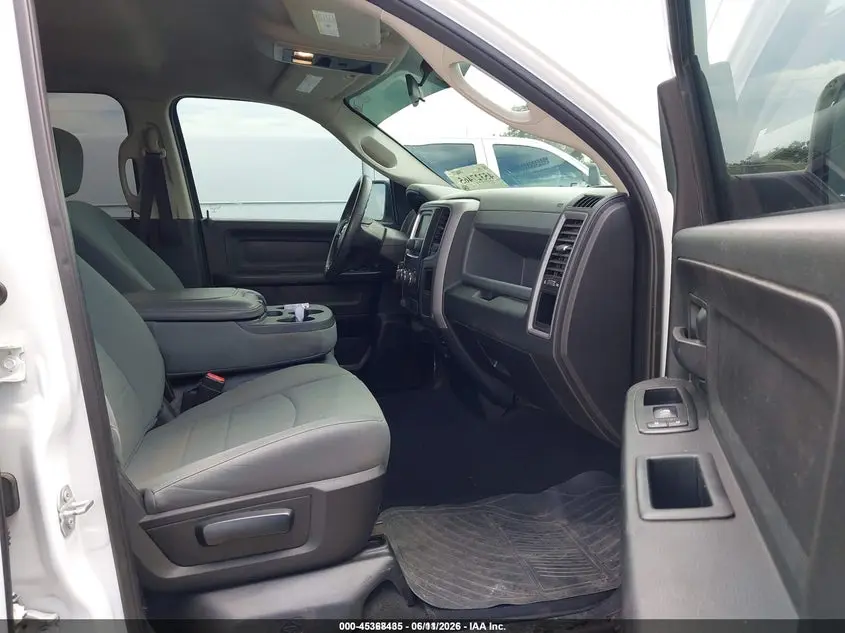 2018 RAM 1500 TRADESMAN  4X2 6'4 BOX