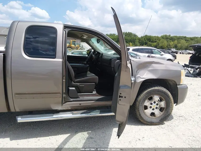 2011 CHEVROLET SILVERADO 1500 LT