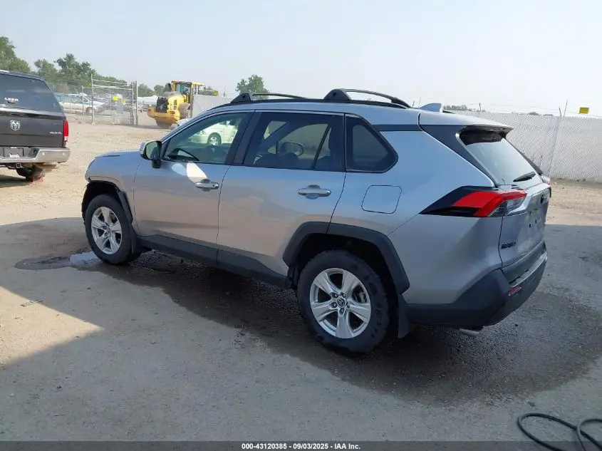 2019 TOYOTA RAV4 XLE