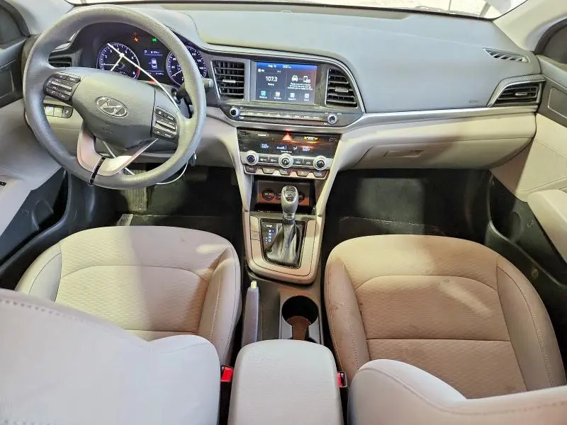 2020 HYUNDAI ELANTRA SEL  