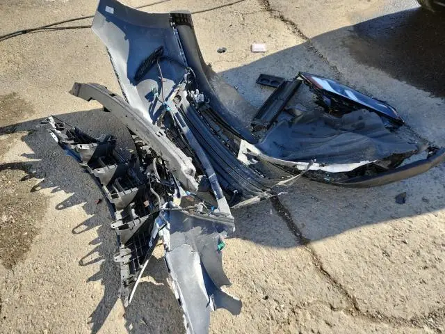 2024 TOYOTA VENZA LE  