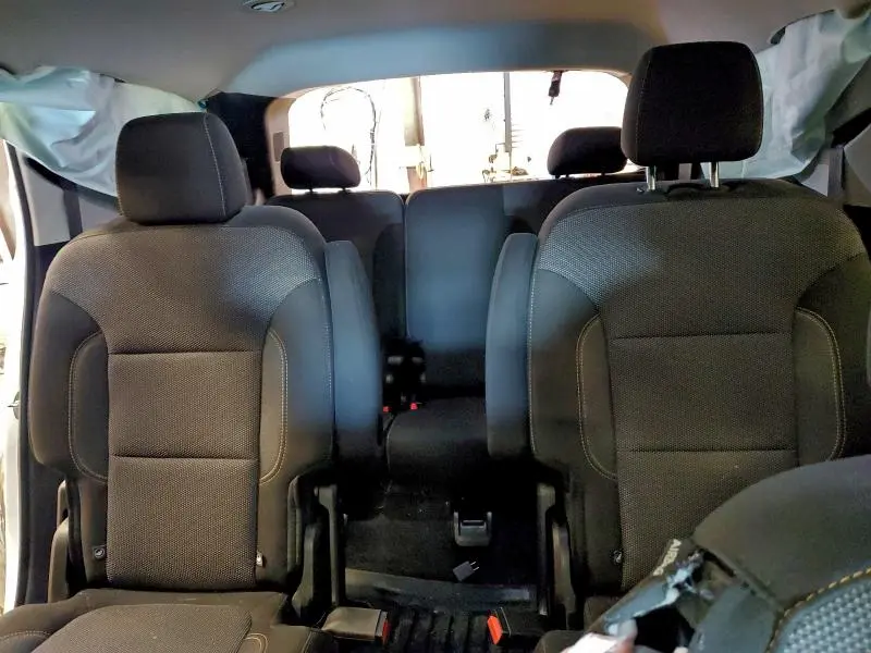 2021 CHEVROLET TRAVERSE LT  