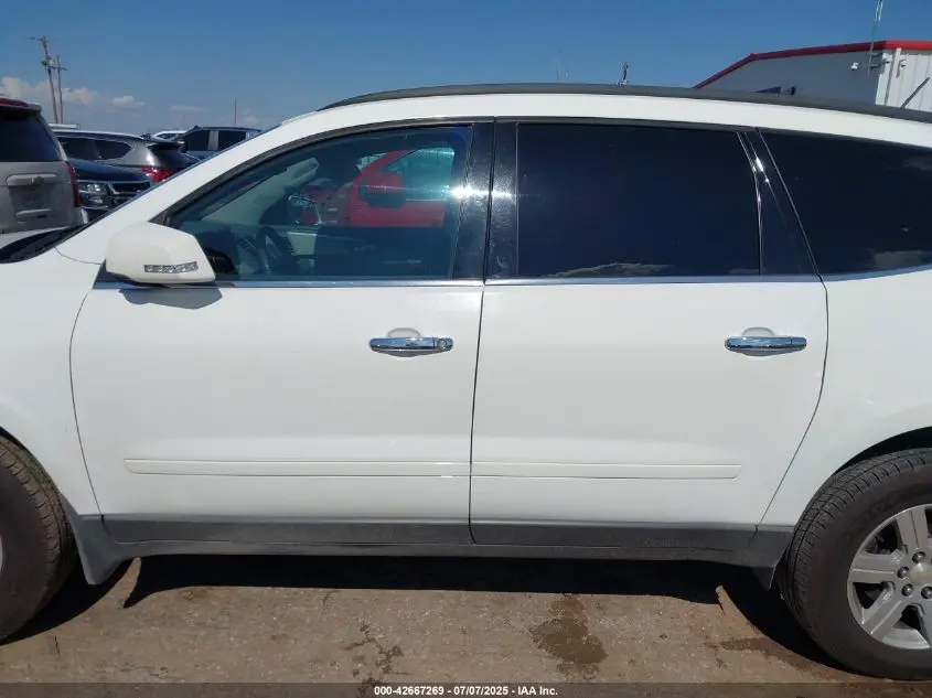 2012 CHEVROLET TRAVERSE 2LT